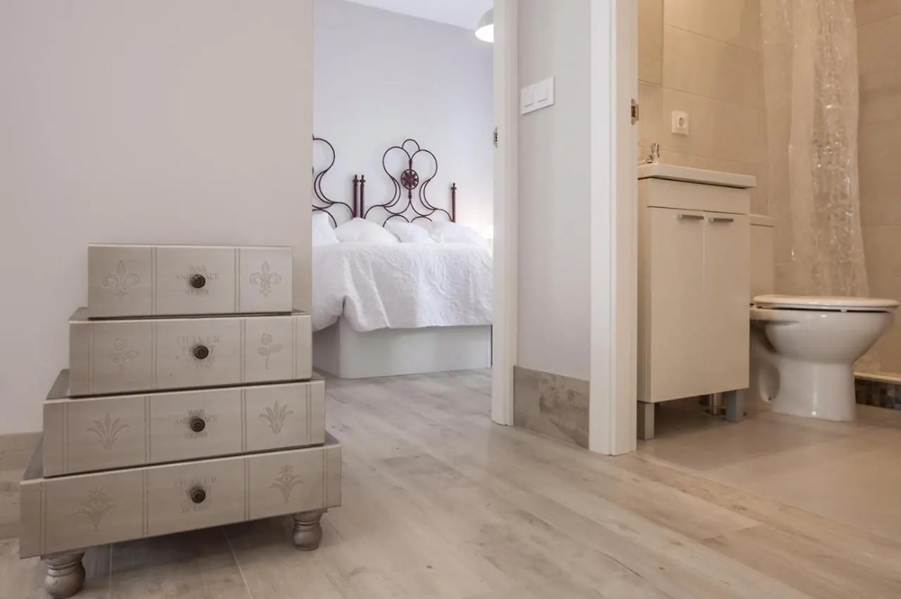 Atico Duplex Gran Terraza ↑ Calidades 2 Hab 2Banos Appartement Sevilla Spanje